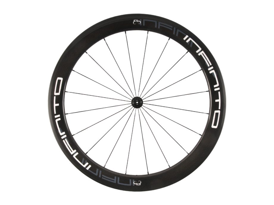 https://infinito-cycling.com/wp-content/uploads/2019/02/R6T-Witte-velg-Zwarte-naaf-Front-1.jpg